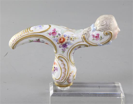 A Meissen Frauen Kopf cane handle, 19th century, length 12cm